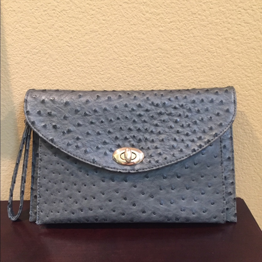 Beautiful Bag & Great color in an ostrich pattern